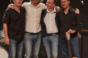 AUS VOLLER KEHLE...für die Seele! - Singen für Alle mit Patrick Bopp alias Memphis (Füenf) // Summernight-Special mit Band