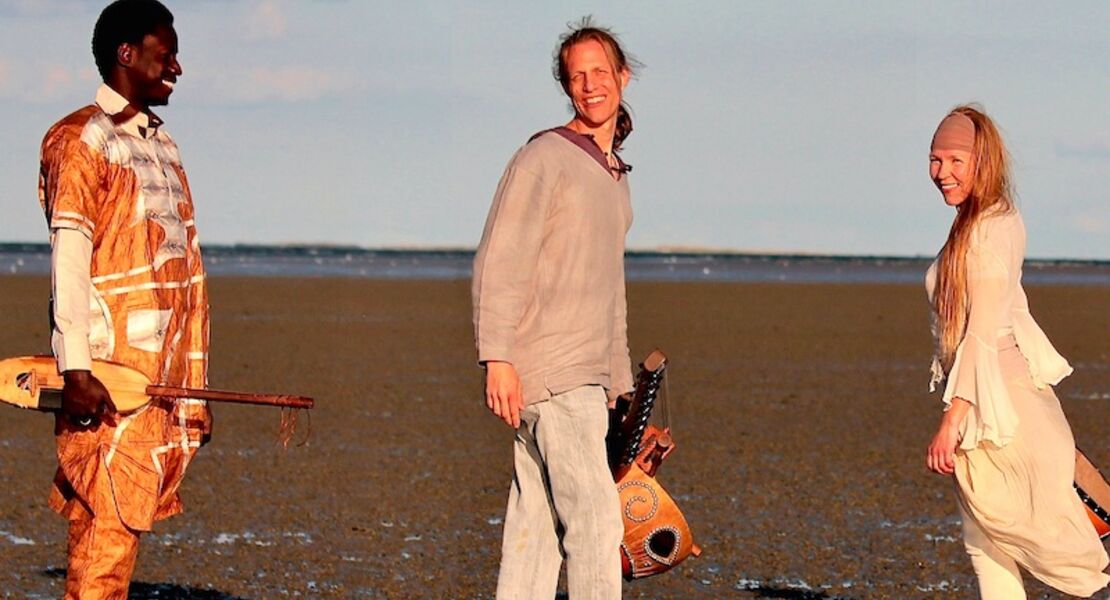 nils-kercher-trio-mit-special-guest-oumar-barou-kouyate-mali-african-pulse-nordic-space