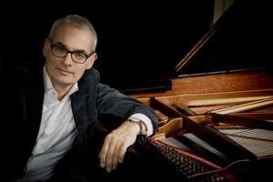 Klavierdebüt V Igor Levit, Markus Becker und junge Pianist*innen