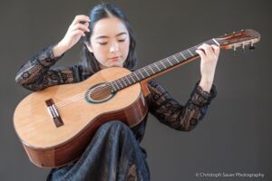 Kanahi Yamashita - Podium junger Gitarrist*innen