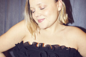 Lina Maly - 10 Jahre Nur zu Besuch