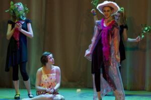 Schatzinsel Potsdam zeigt: Schneewittchen reloaded & Herr Zwerg und die sieben Showwittchen