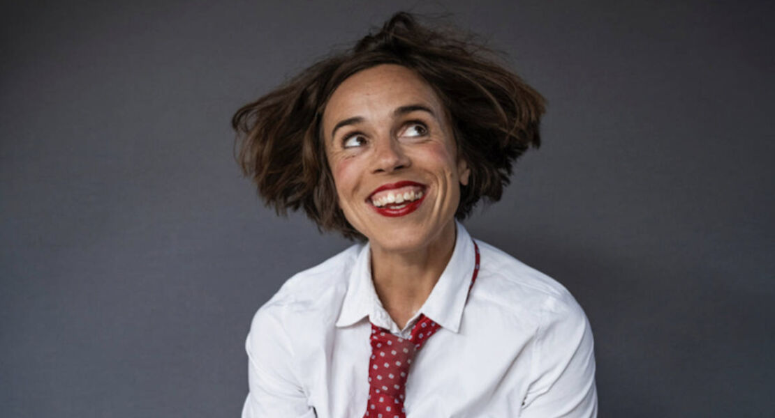 judith-bach-als-claire-streuselkuchen-ein-stuck-fur-alle