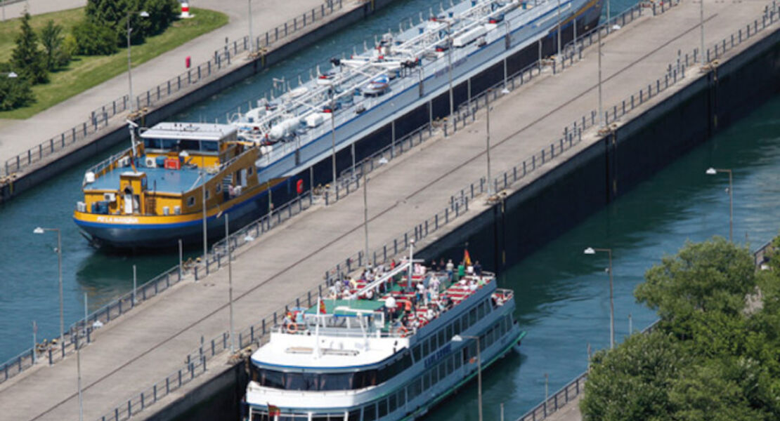 brunchfahrt-muttertagsbrunch-staustufe-iffezheim-u-zuruck-schleusung-unter-vorbehalt