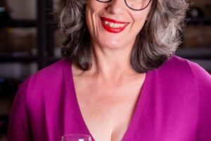 Winzertalk - Bühne frei für Wein & Talk: Der Winzertalk im Galli Theater mit Jasmin Kettenbach