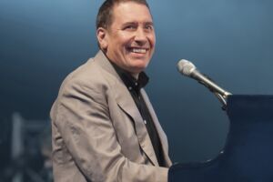 Jools Holland & band