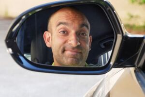 Django Asül - Rückspiegel 2025-Ein satirischer Jahresrückblick