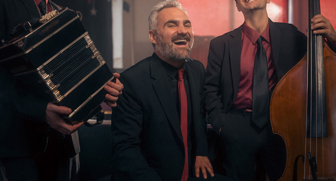 tangoball-la-luz-siccardi-tango