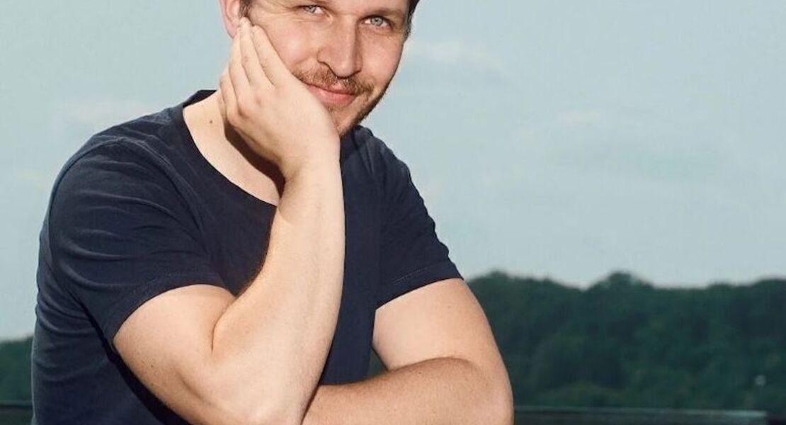 rosenau-poetry-slam-als-conferencier-und-moderator-nik-salsflausen