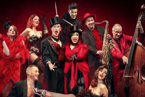 LET´S BURLESQUE - LOVE ON TOUR