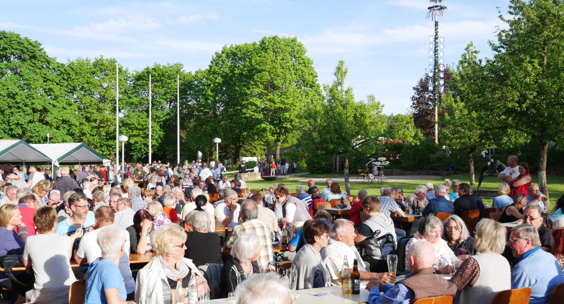 maibaumfest-am-wurmer-skulpturenweg