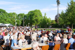 Maibaumfest am Würmer Skulpturenweg