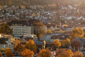 Herbstzauber: Stadtgeschichte, Zwiebelkuchen & Neuer Wein
