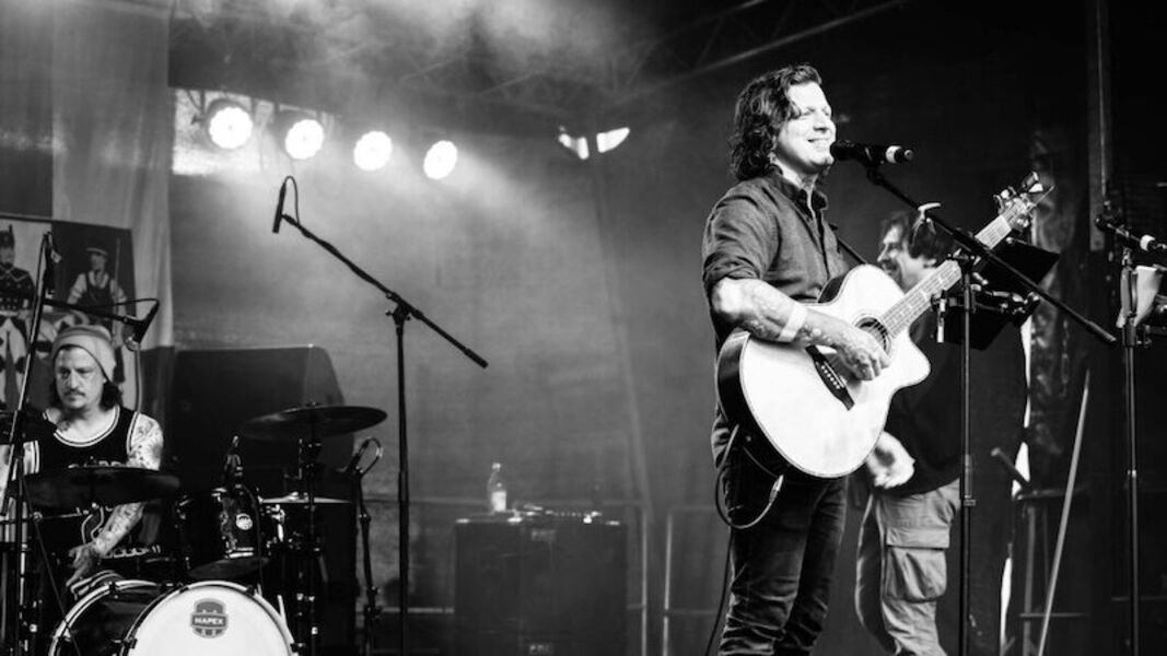 florian-gallant-menschlich-debutalbum