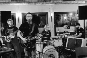 Sommer Special mit Lost Basement Tapes