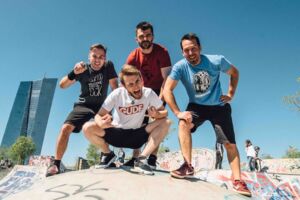 ALEX IM WESTERLAND - 16 Jahre Alex im Westerland - Special Guests: Freaks Off the Leash - a Tribute to Korn