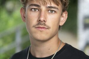 Nelio Biedermann - Lazar