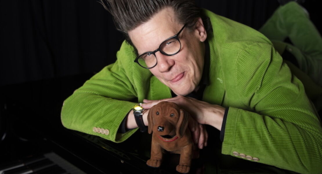 matthias-walz-der-bose-mann-am-klavier