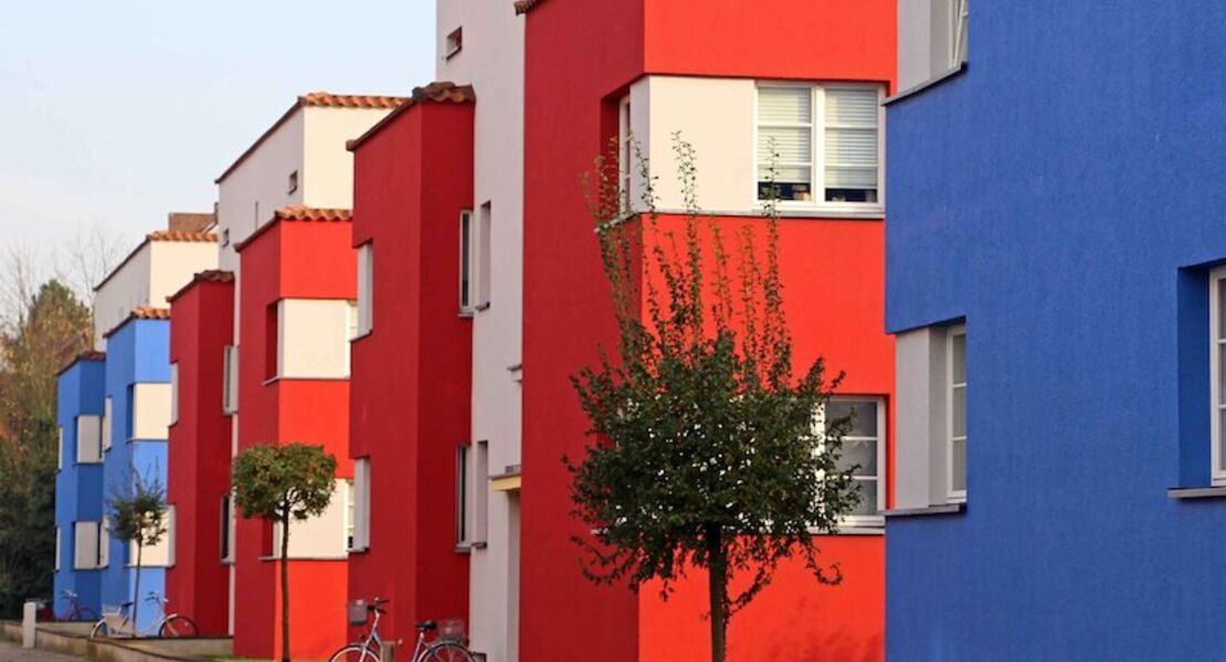 offentliche-bauhausfuhrungen-bauhaus-architektur-vom-fachwerk-zum-bauhaus