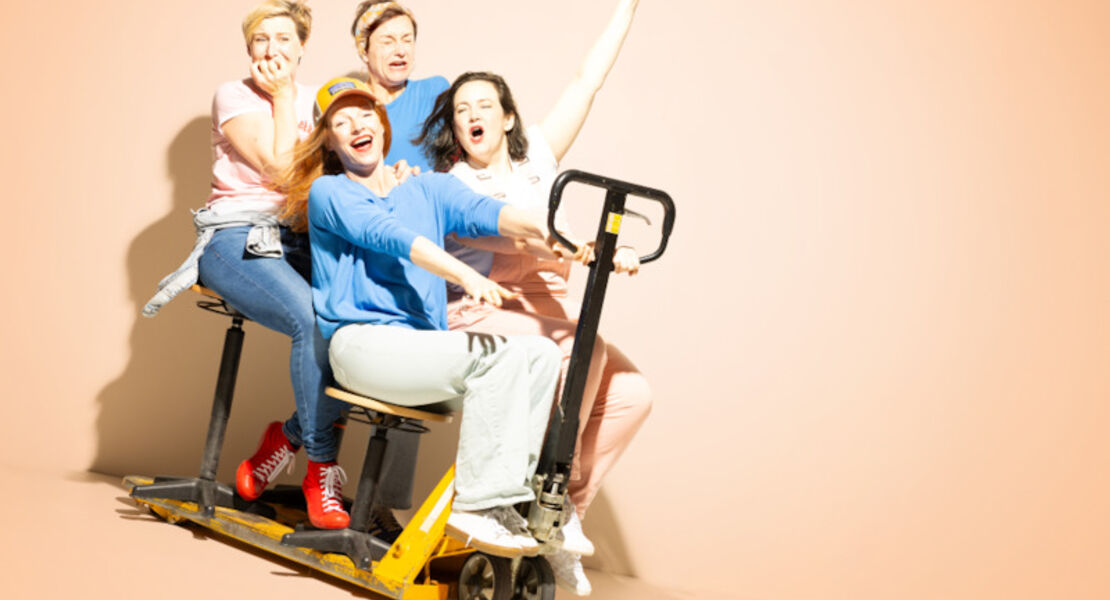 schmidts-katzen-friends-improtheater-der-extraklasse