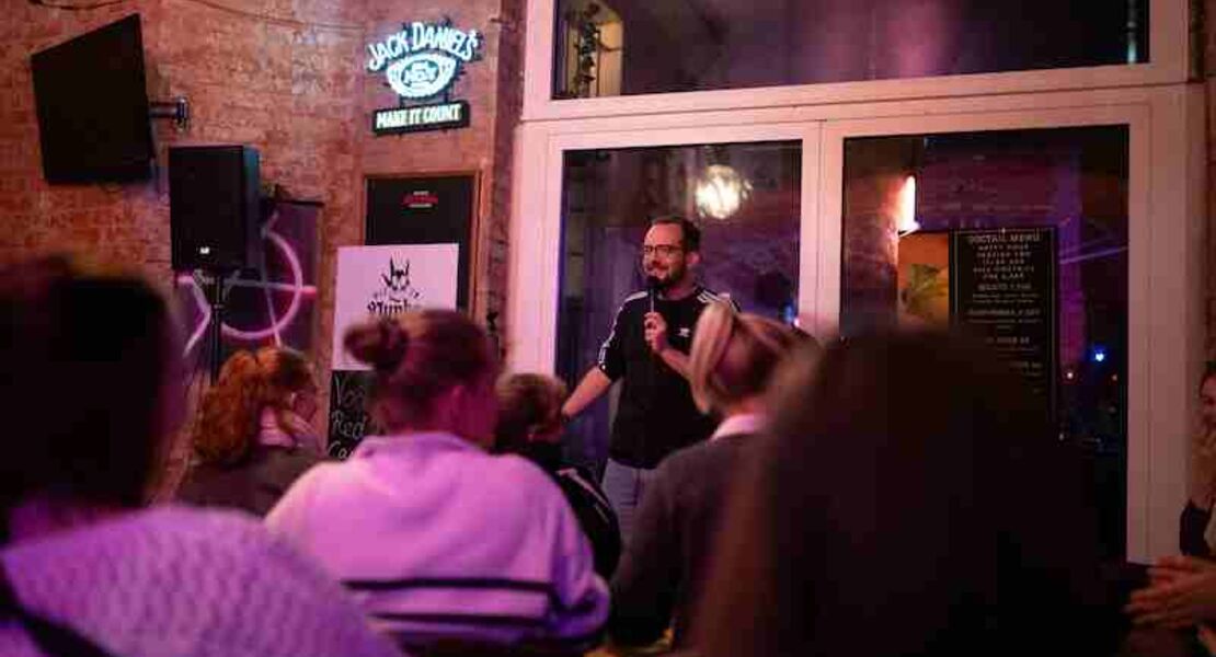 candid-comedy-mixed-show