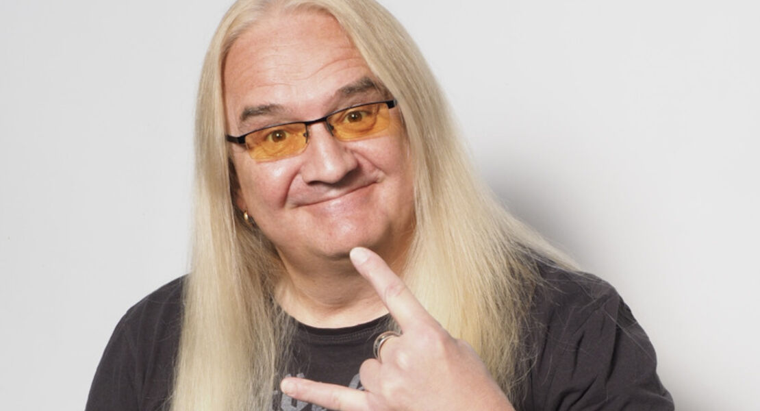 sven-hieronymus-50-jahre-lange-haare