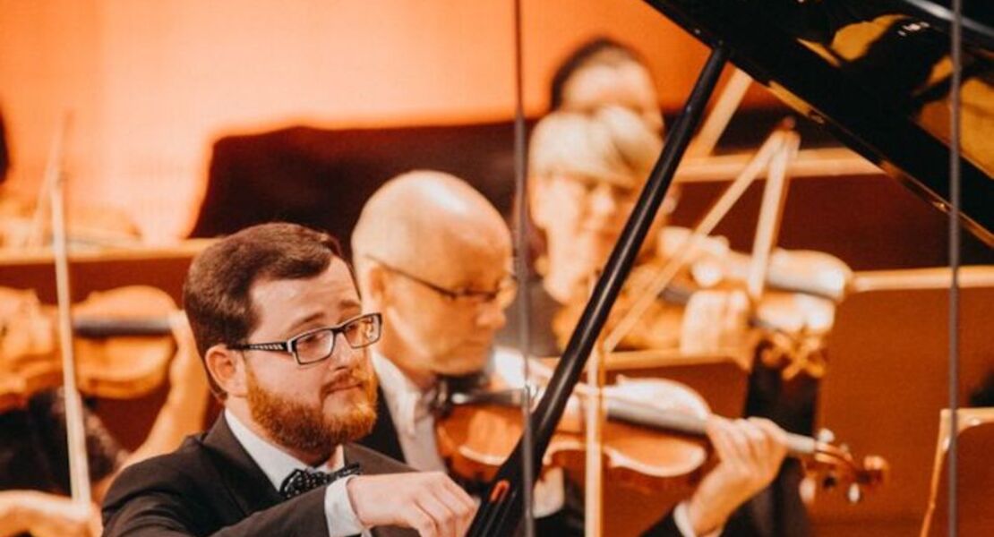 earthquake-tomasz-zajac-klavier-konzerte-mit-jungen-kunstlerinnen-und-kunstlern