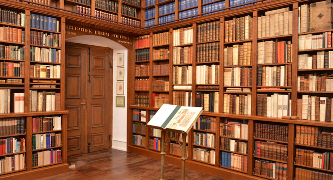 fuhrung-durch-die-bibliothek-brehm-3b