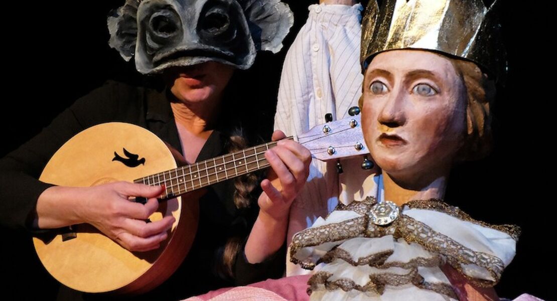 figurentheater-in-der-cd-kaserne-vom-fischer-und-seiner-frau-gespielt-von-jeanette-luft