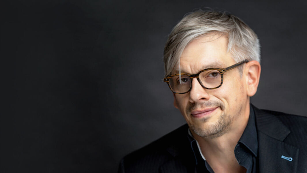 mathias-tretter-nachgetrettert-der-satirische-jahresruckblick