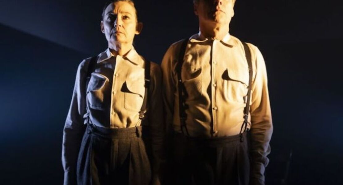 stahltier-schauspiel-mit-jacqueline-macaulay-und-wolfram-koch