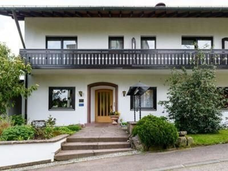 spielenachmittag-in-enzklosterle-gemeinsam-spielen-und-spass-haben