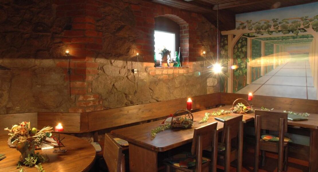 grosse-sachsische-weinverkostung-vom-winzer-moderierte-8-weinprobe