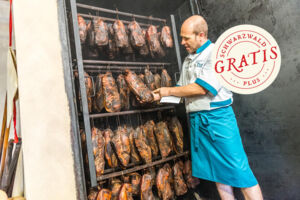 Busausfahrt - Schinkenräucherei Pfau und Mönchhof-Sägemühle