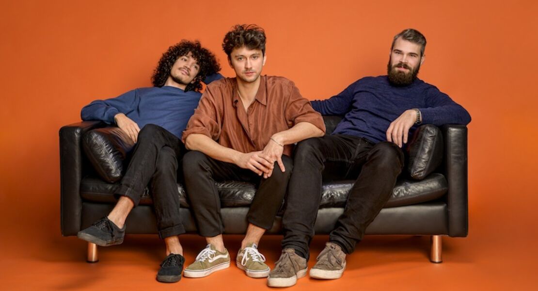 ella-louis-jazz-club-im-holzhausenschlosschen-luca-sestak-trio