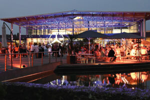 Summer Lounge - After-Work-Party im Mercedes-Benz Kundencenter Bremen