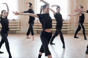 Contemporary Erwachsene