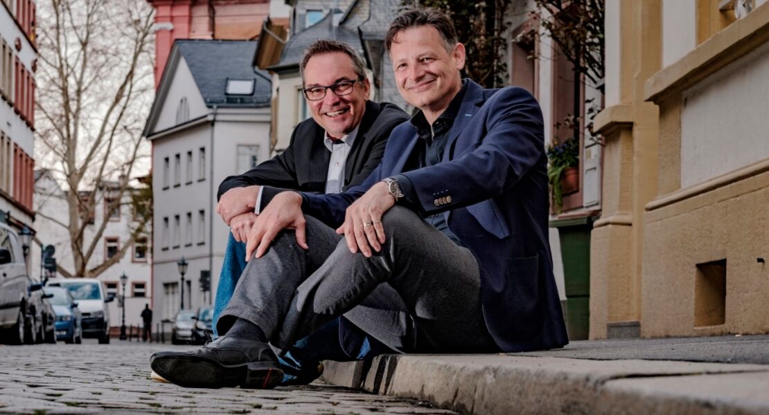 lesung-unter-kommissaren-fiktion-trifft-realitat