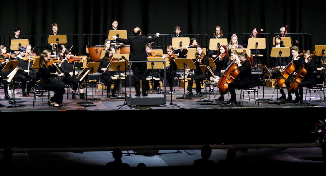 sinfoniekonzert-leitung-in-kun-park