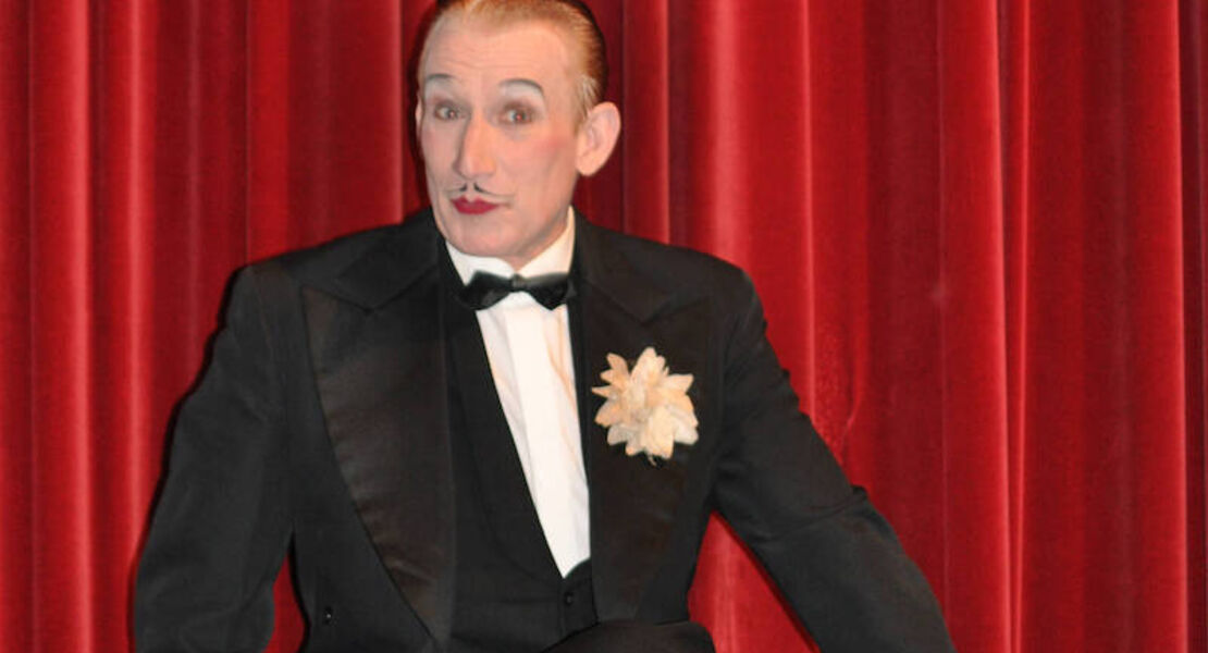 31-festival-der-kleinkunst-robert-kreis-eingekreist