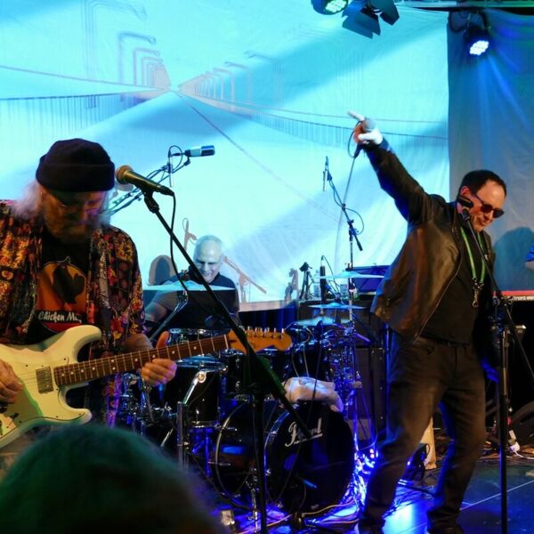 chicken-motel-from-woodstock-til-now