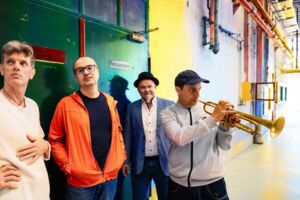 Ella & Louis Jazz Club im Holzhausenschlösschen - Joo Kraus Alchemy & 60 Jahre