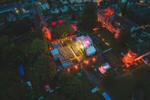 Calwer Klostersommer in Hirsau 2026: Duo Graceland + Philharmonie Leipzig - A Tribute to Simon & Garfunkel