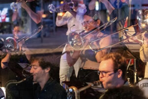 HfMDK BigBand plays Bandbook Master-Studies