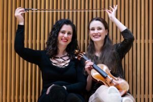 Lea & Esther Birringer, Violine und Klavier