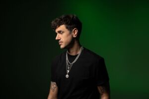 janSEVENdettwyler - Schwarz auf Grün