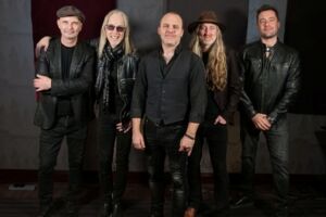 IRISH ROCK LEGENDS - 