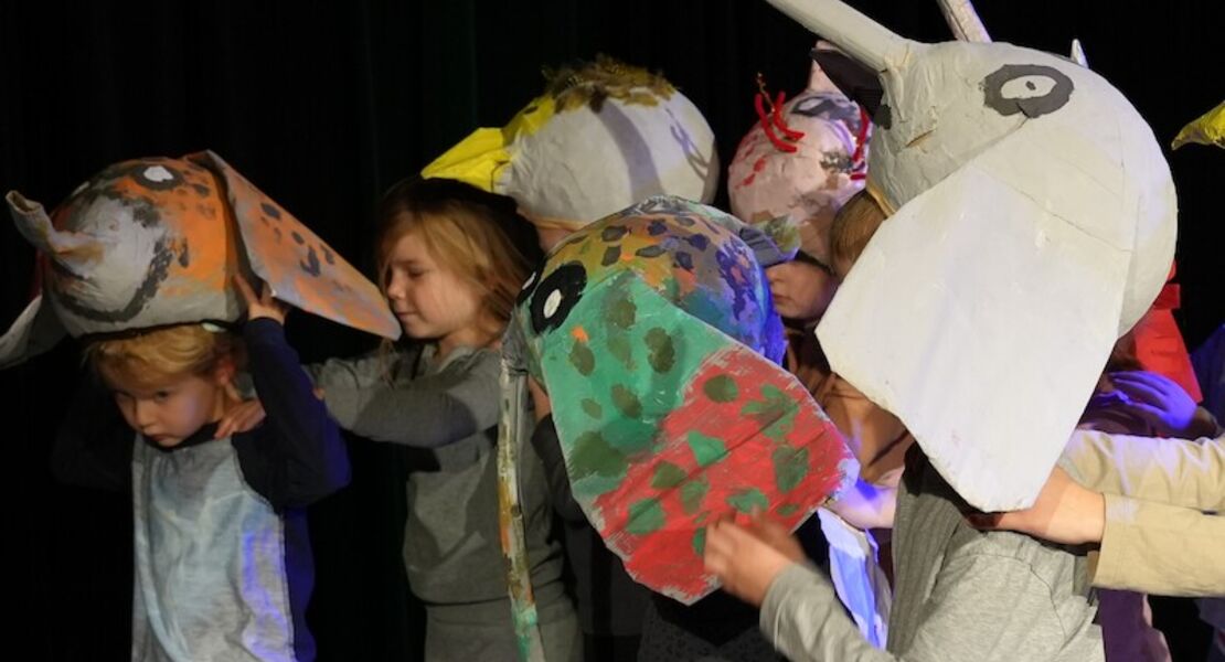 theater-vor-ort-auffuhrung