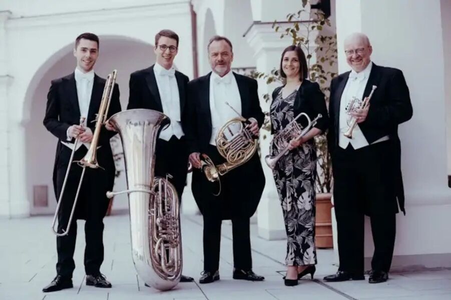 2-kreuzgangkonzert-2027-harmonic-brass