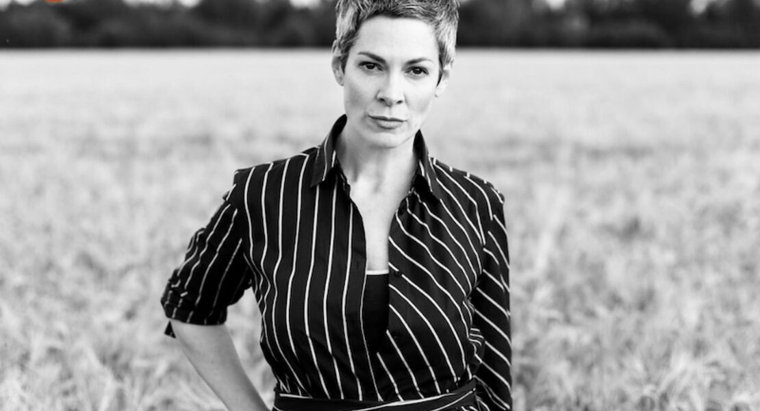 cheryl-shepard-liest-halbzeit-eine-nicht-ganz-anstandige-geschichte-halbzeit-eine-nicht-ganz-anstandige-geschichte